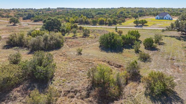 121 Gilmore Court, Lipan, TX 76462