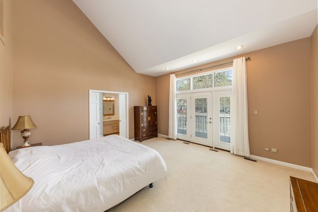 1437 Ambleside Circle, Naperville, IL 60540