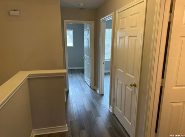 7803 Kingsbury Wood Unit 4, San Antonio, TX 78240