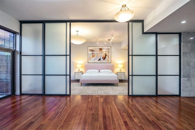 5005 Hidalgo Street 807, Houston, TX 77056