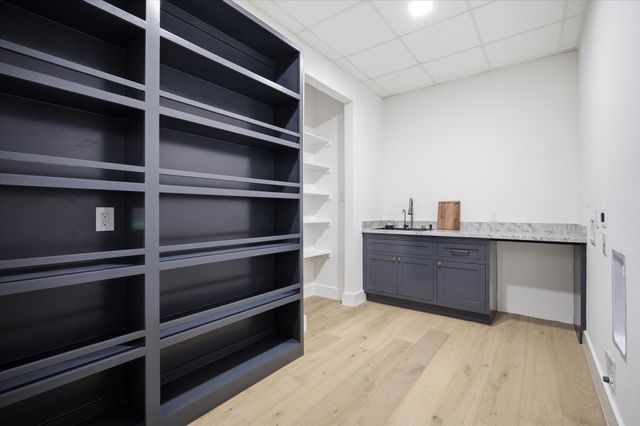 3106 Newcastle Drive, Houston, TX 77027