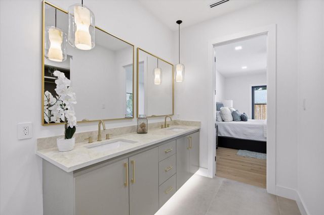 3106 Newcastle Drive, Houston, TX 77027