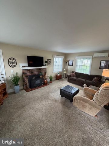936 N PITT ST, Carlisle, PA 17013