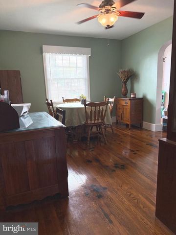 936 N PITT ST, Carlisle, PA 17013