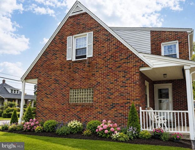 936 N PITT ST, Carlisle, PA 17013