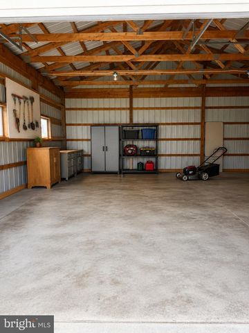 936 N PITT ST, Carlisle, PA 17013
