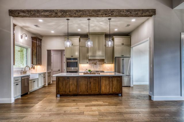 14098 Childress Ranch Drive, Washington, TX 77880