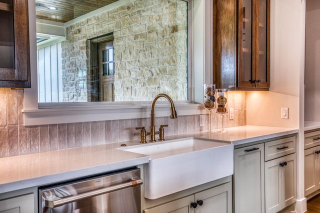 14098 Childress Ranch Drive, Washington, TX 77880