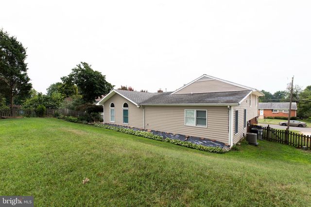 7108 LANIER ST, Annandale, VA 22003