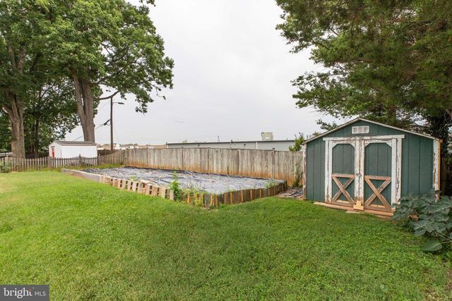 7108 LANIER ST, Annandale, VA 22003