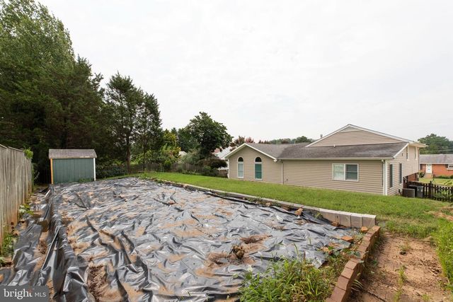7108 LANIER ST, Annandale, VA 22003