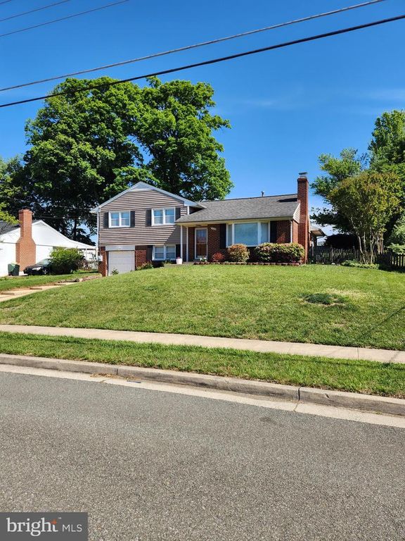 7108 LANIER ST, Annandale, VA 22003