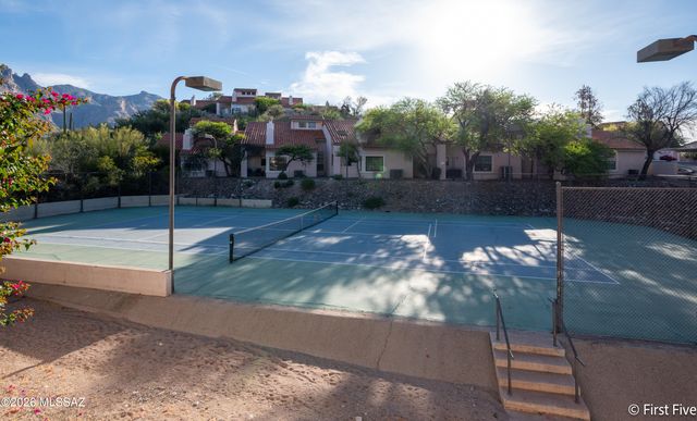 6470 N Tierra de las Catalinas Apt 100, Tucson, AZ 85718