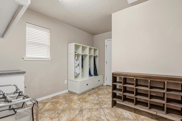 6903 87th Street, Lubbock, TX 79424