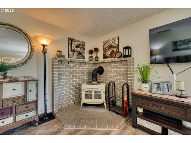 2012 Ne 193RD Ct, Vancouver, WA 98684