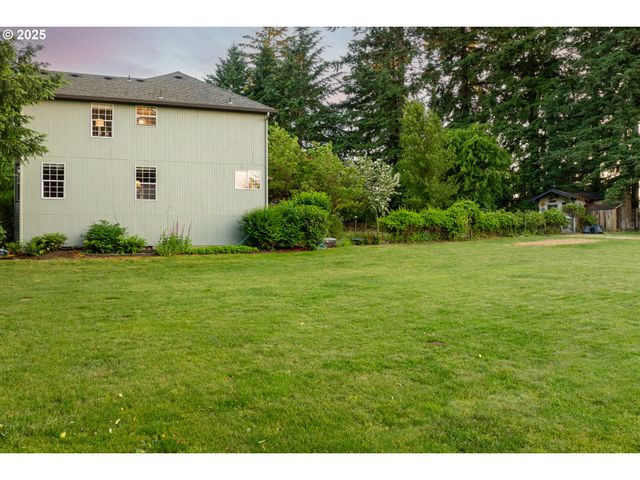 2012 Ne 193RD Ct, Vancouver, WA 98684