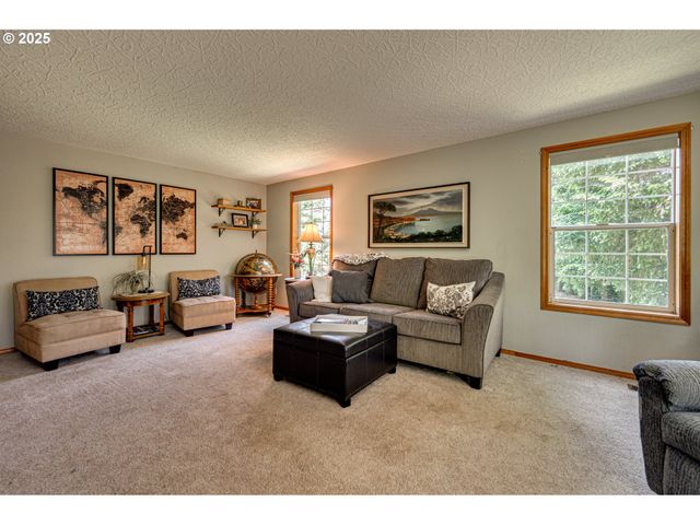2012 Ne 193RD Ct, Vancouver, WA 98684