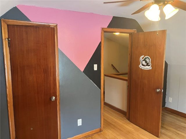 444 Spencer Ave, Sharon, PA 16146