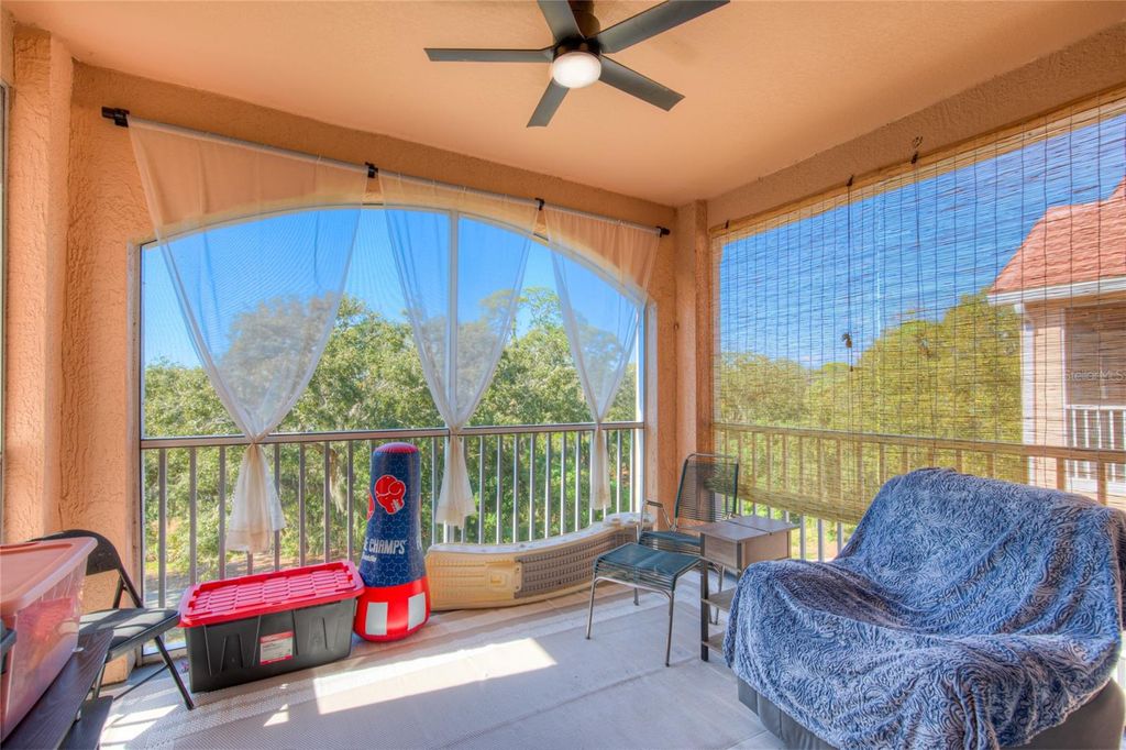 Image 19 of property listing at 4106 CENTRAL SARASOTA PARKWAY 1034, Sarasota, FL 34238