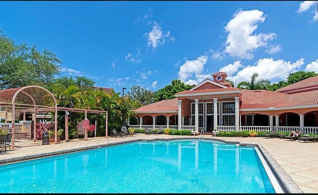 Image 23 of property listing at 4106 CENTRAL SARASOTA PARKWAY 1034, Sarasota, FL 34238