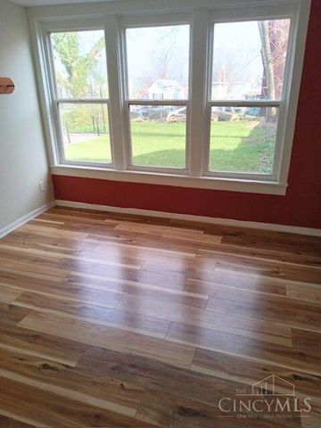 218 Washington Avenue, St Bernard, OH 45217