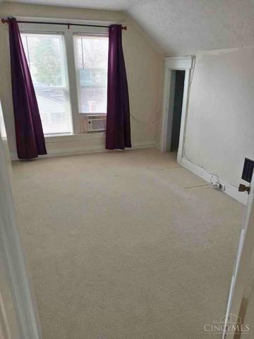 218 Washington Avenue, St Bernard, OH 45217