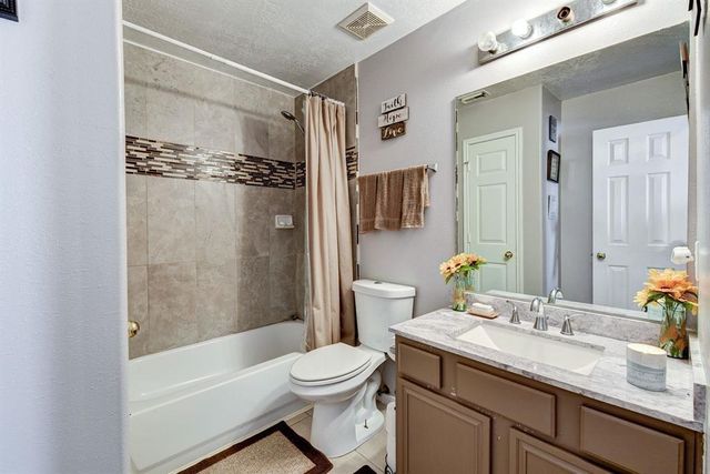 18427 Atascocita Meadows Drive, Humble, TX 77346