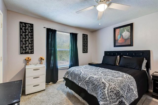 18427 Atascocita Meadows Drive, Humble, TX 77346