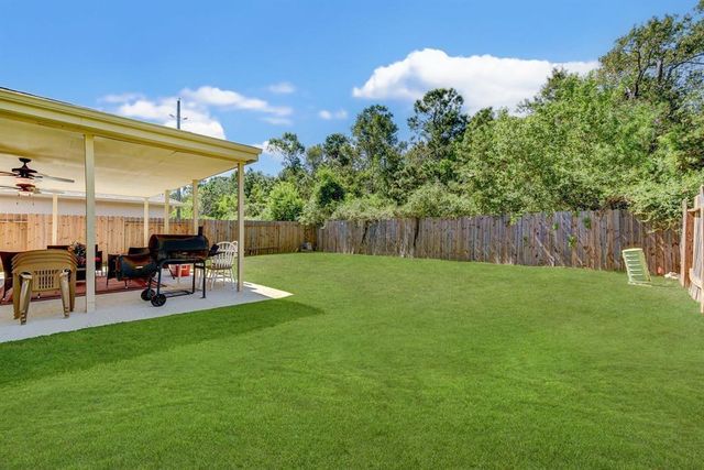 18427 Atascocita Meadows Drive, Humble, TX 77346