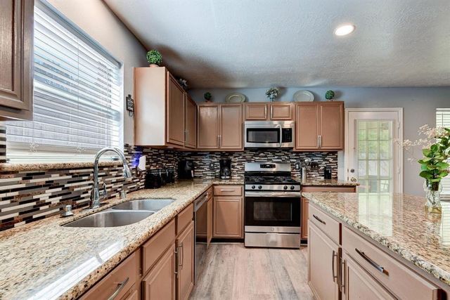 18427 Atascocita Meadows Drive, Humble, TX 77346