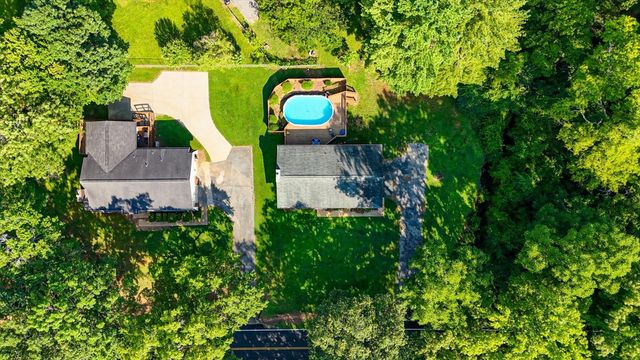 5911 Tyner Ln, Harrison, TN 37341