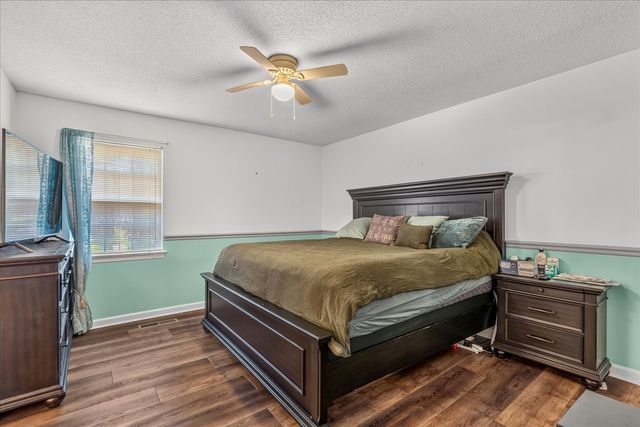 5911 Tyner Ln, Harrison, TN 37341
