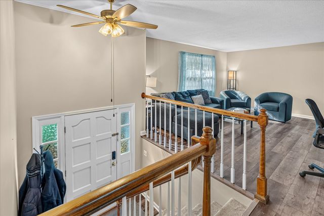 5911 Tyner Ln, Harrison, TN 37341