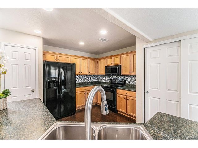 5890 Ceylon St D, Denver, CO 80249