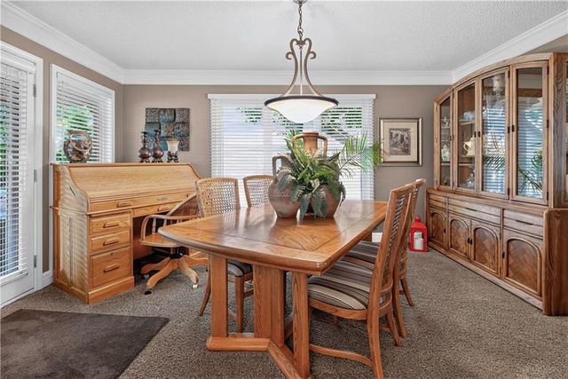 4498 SW Bowsprit Drive, Lee's Summit, MO 64082