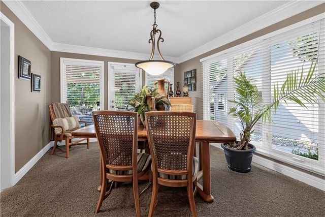 4498 SW Bowsprit Drive, Lee's Summit, MO 64082