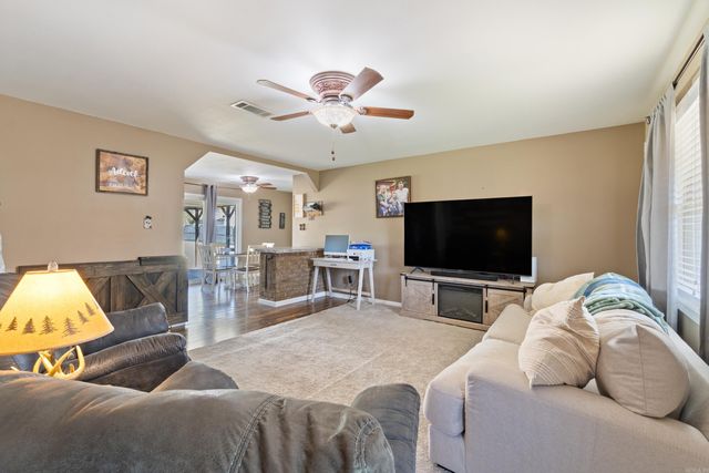 106 Cedar Crest Road, Judsonia, AR 72081