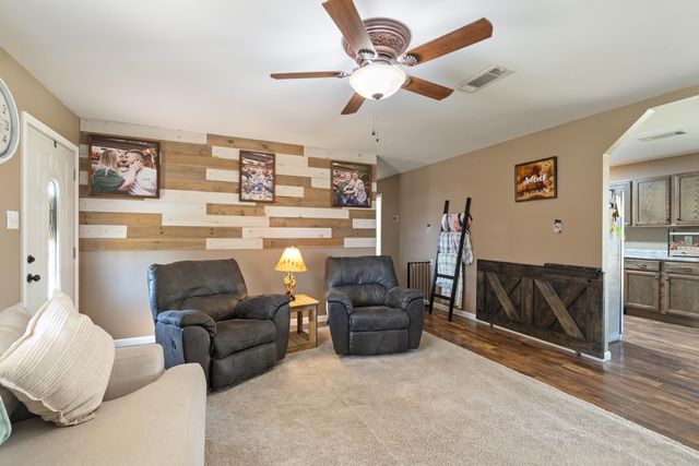 106 Cedar Crest Road, Judsonia, AR 72081