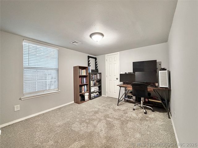 516 Antry Place, Catoosa, OK 74015