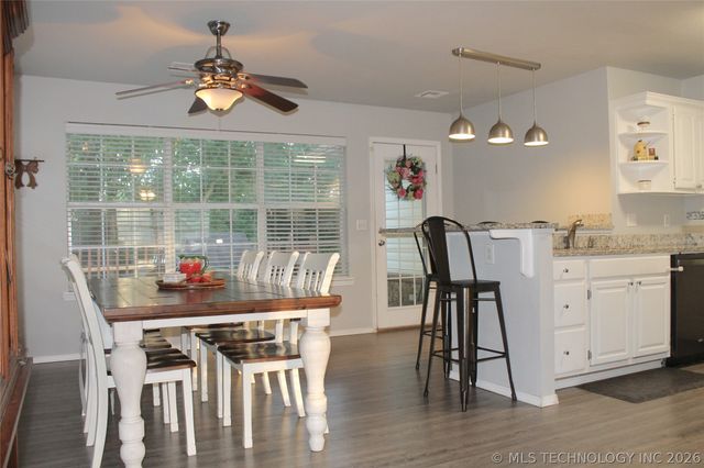 516 Antry Place, Catoosa, OK 74015