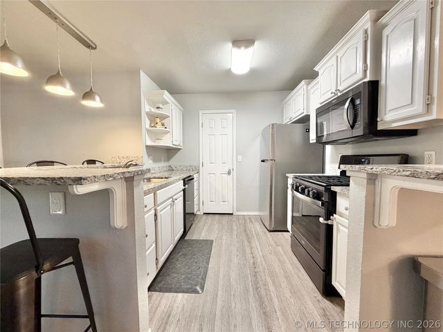 516 Antry Place, Catoosa, OK 74015
