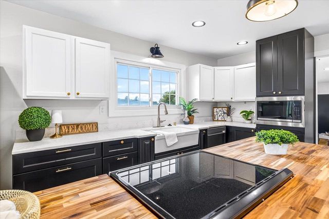 2003 WI-19, Sun Prairie, WI 53559