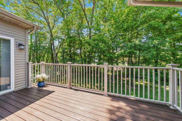 9470 Sassafras Trail, Portage, MI 49002