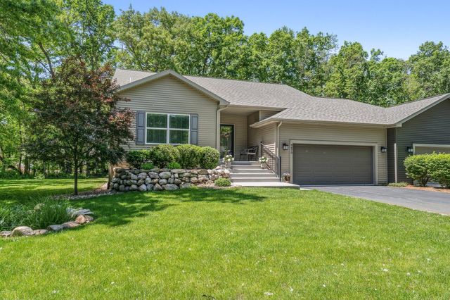 9470 Sassafras Trail, Portage, MI 49002