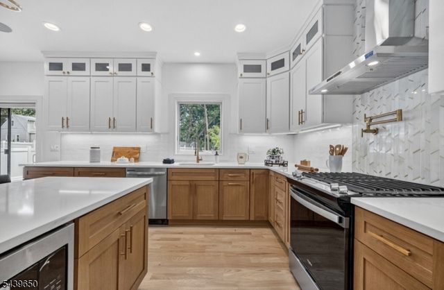6 Short hill road, Clifton City, NJ 07012
