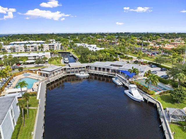 1950 SW Palm City Road 6-105, Stuart, FL 34994