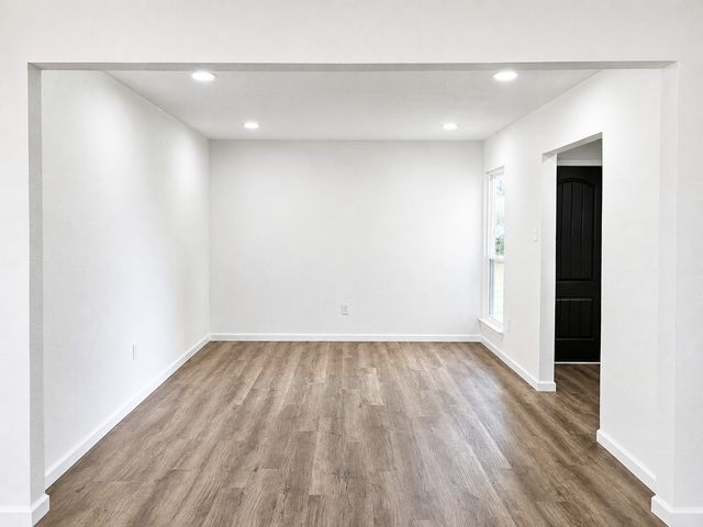 2102 Jeannette Court, Arlington, TX 76010