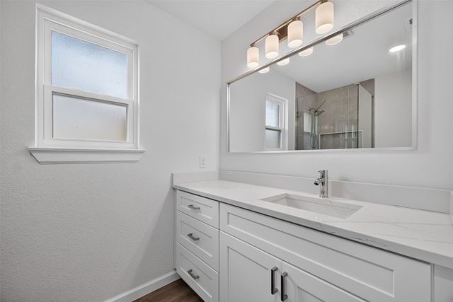 2102 Jeannette Court, Arlington, TX 76010