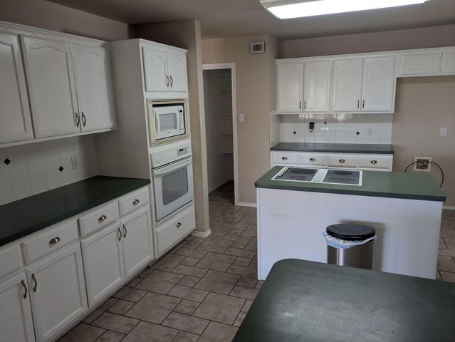 1213 Bremerton Drive, San Angelo, TX 76901