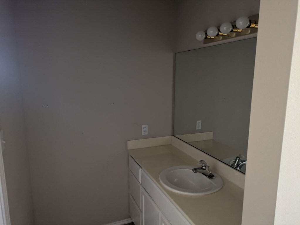 Image 17 of property listing at 1213 Bremerton Drive, San Angelo, TX 76901